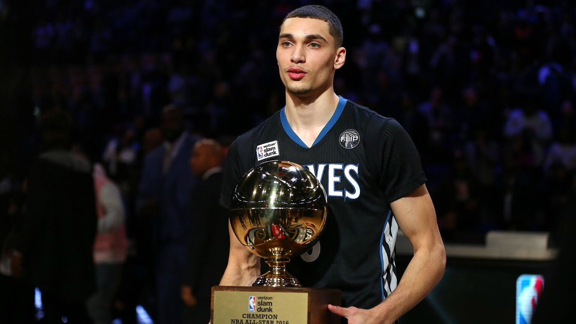 NBA最新商业合作发布,联盟收入创纪录,nba商业联盟运作模式