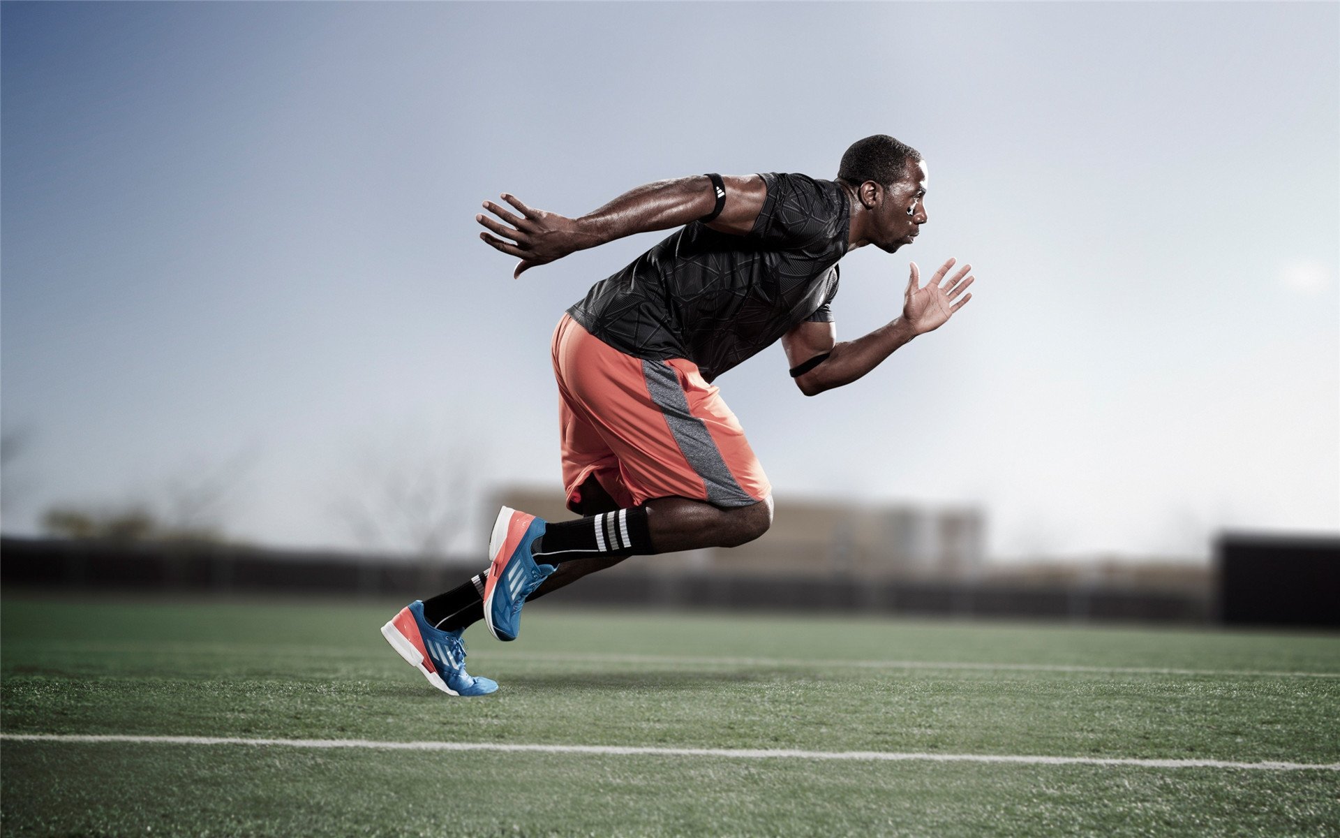 《电竞直播技术升级：画面细节再现极致体验》，电竞直播盈利攻略